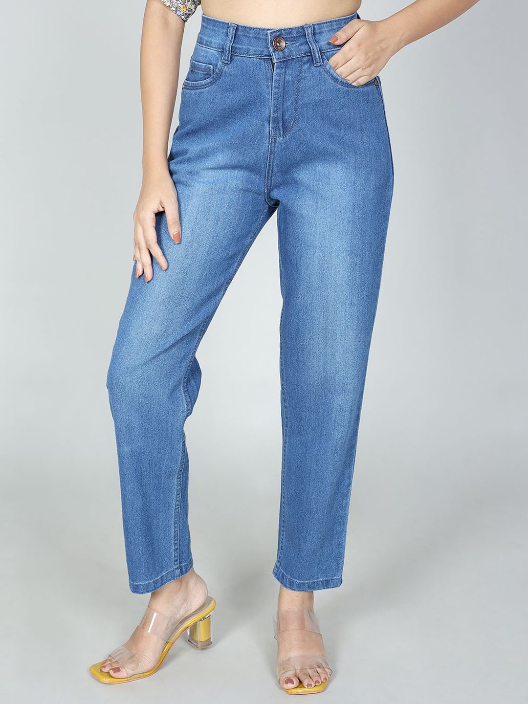 

Novio Women Comfort Mom Fit Light Fade Stretchable Jeans, Blue