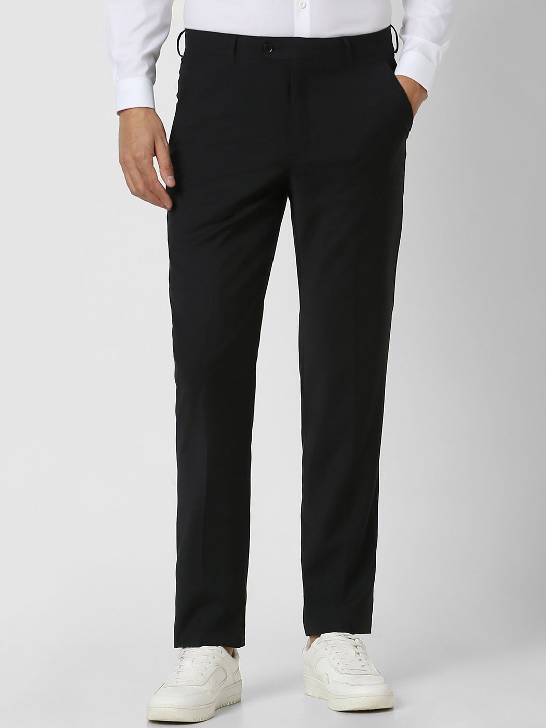 

Van Heusen Men Solid Regular Fit Formal Trousers, Black