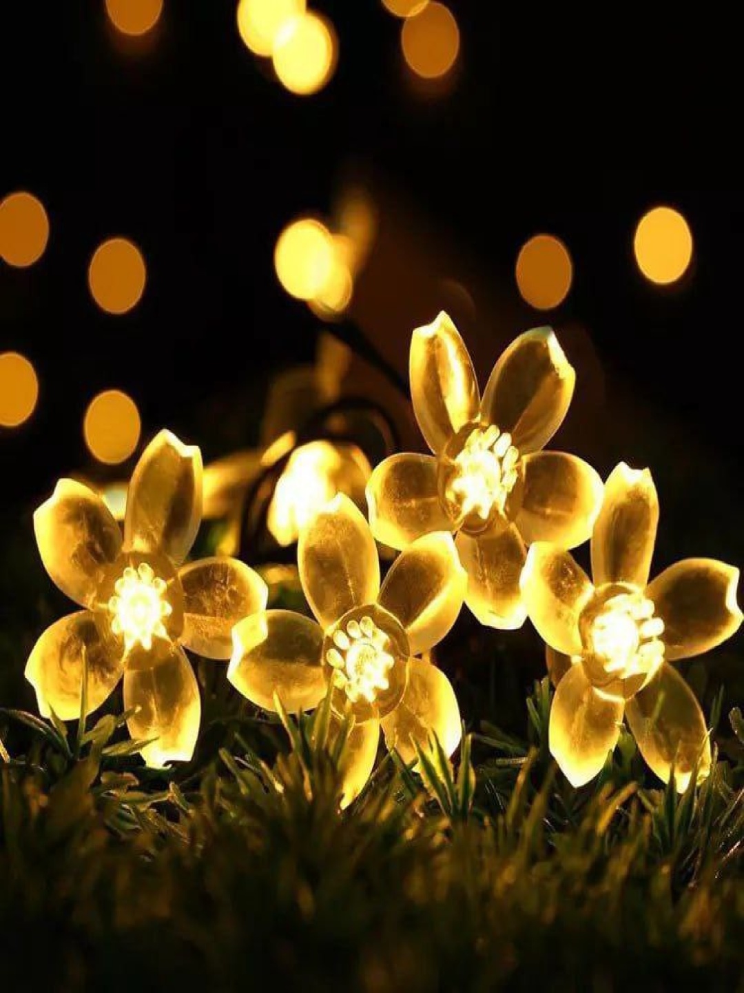 

SPARK WORLD Yellow Flower Shape Bulb String Lights