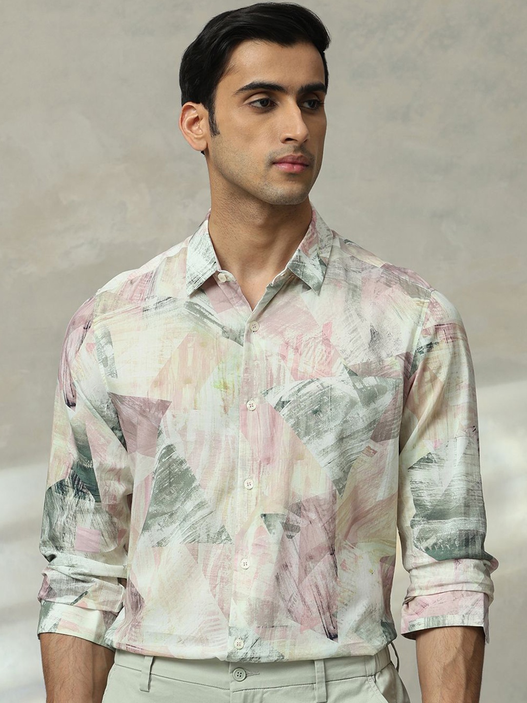 

Mufti Men Slim Fit Spread Collar Abstract Printed Cotton Casual Shirt, Pink