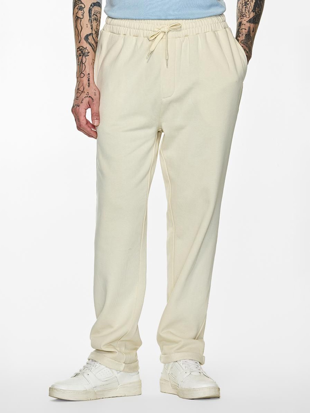 

Snitch Men Relaxed Fit Cotton Track Pants, Cream