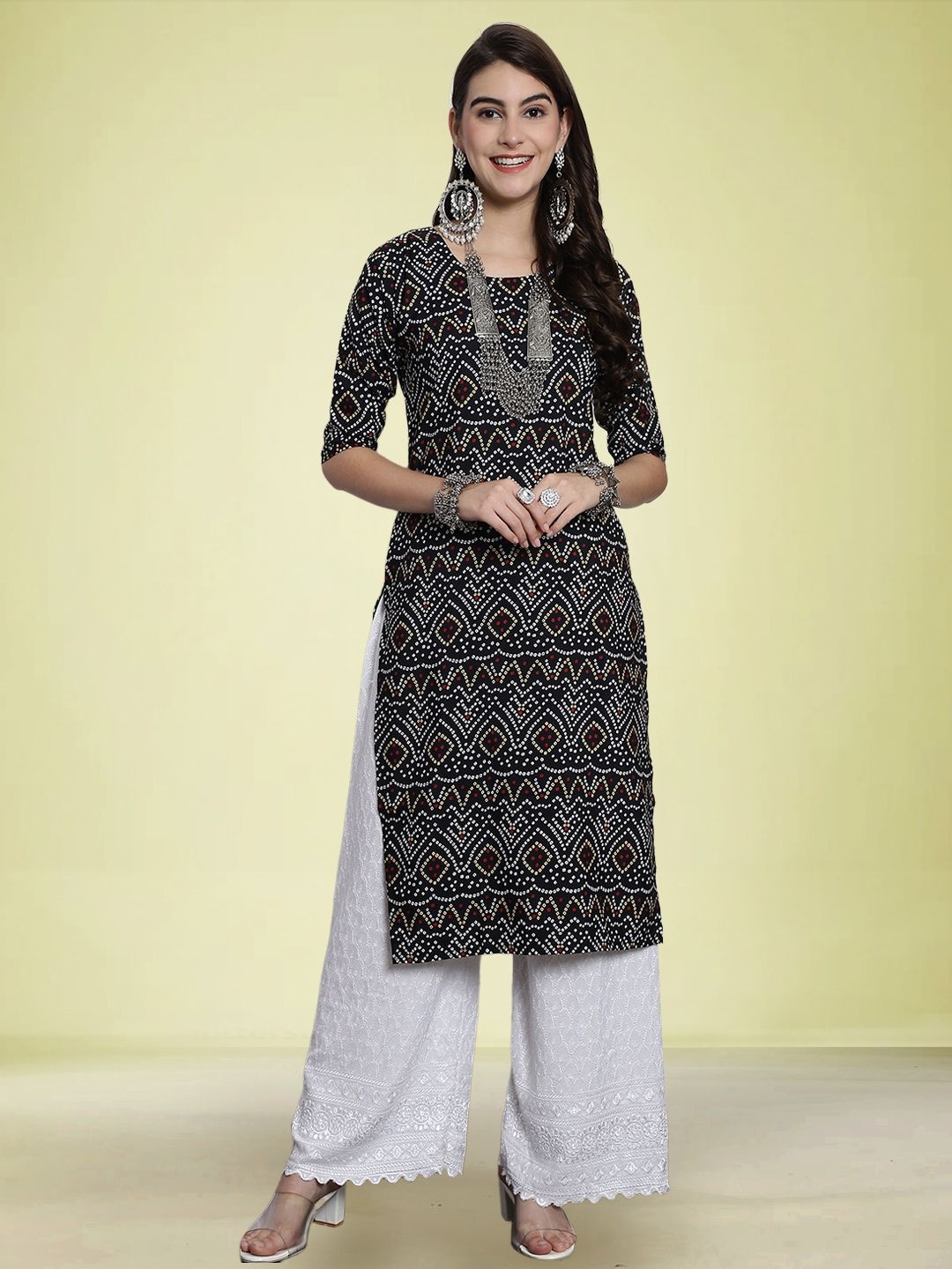 

Moda Rapido Bandhani Round Neck Straight Kurta, Black