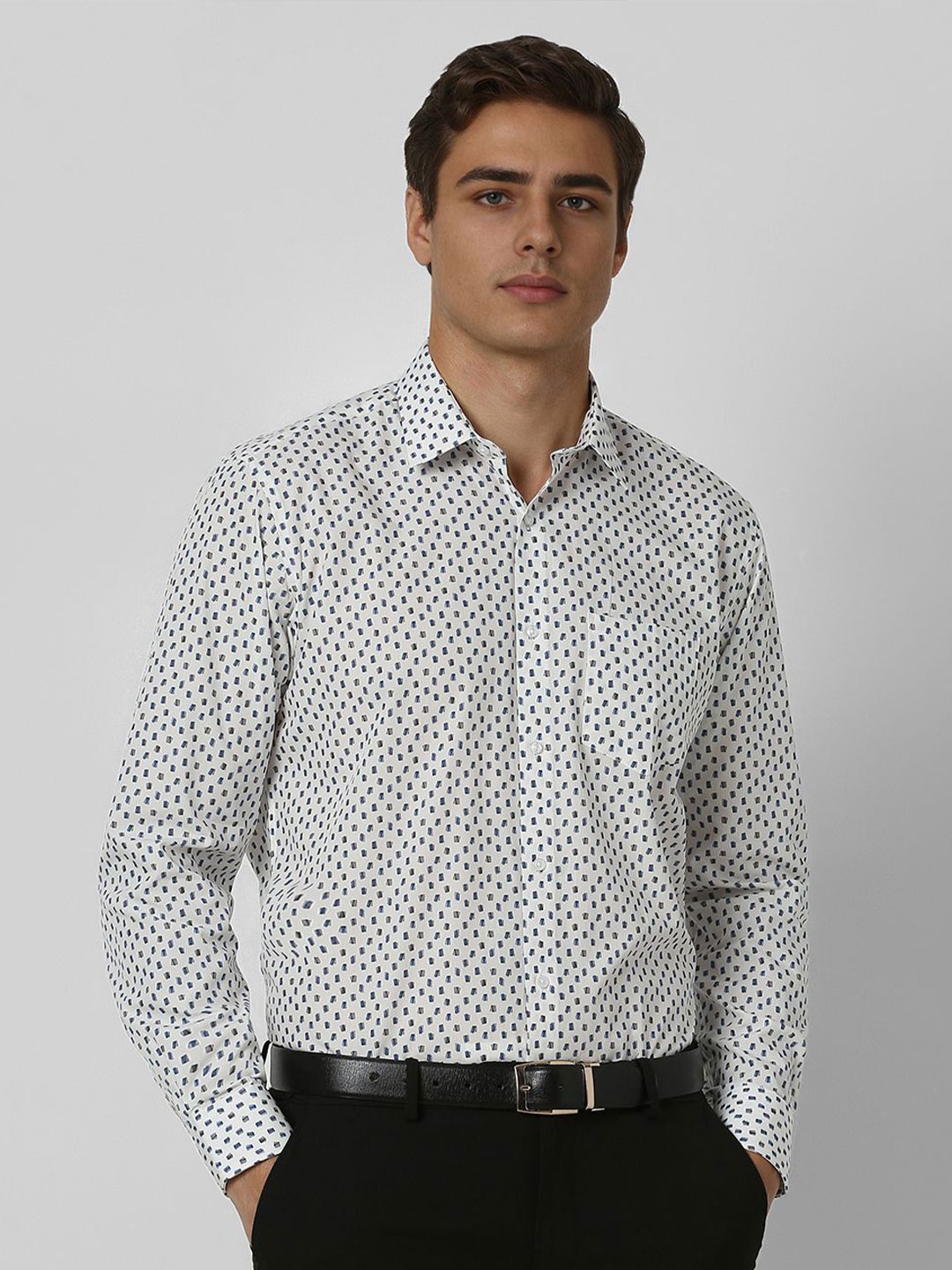 

Van Heusen Men Opaque Printed Formal Shirt, White