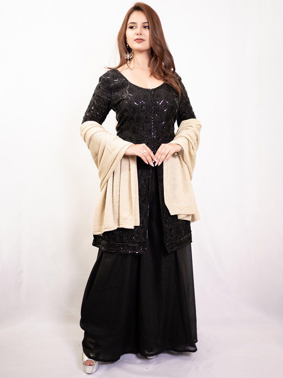 

PASHGIRI Women Ethnic Motifs Embroidered Pure Woollen Shawl, Beige