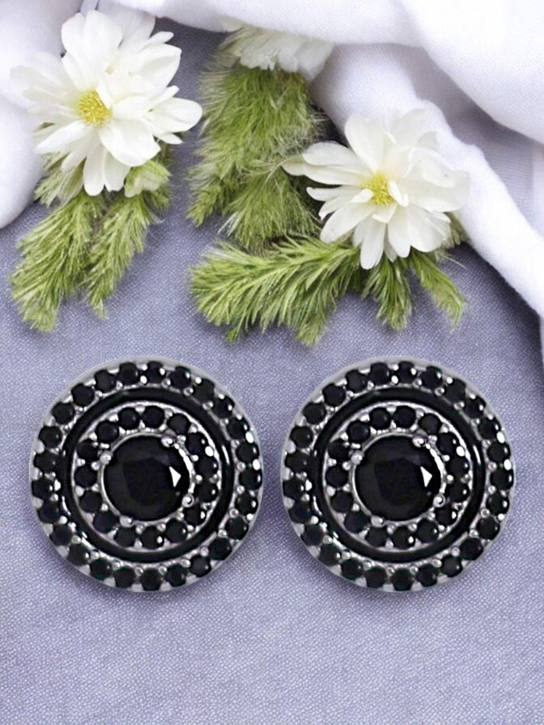 

Taraash 925 Sterling Silver Cubic Zirconia Studded Circular Studs