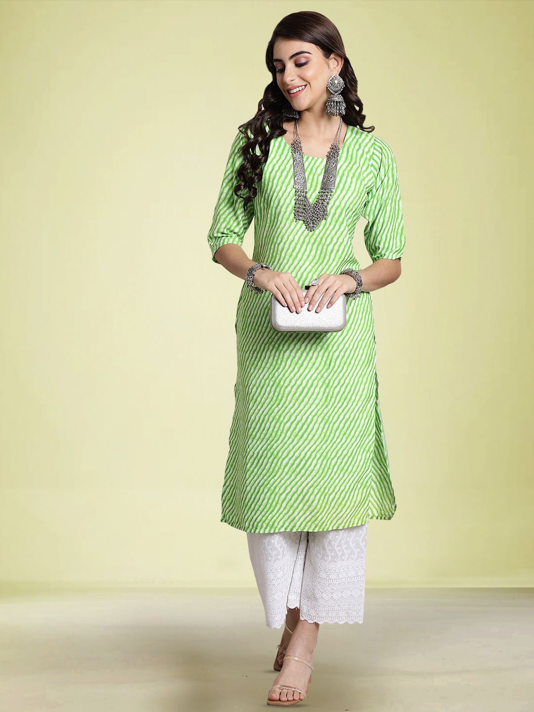 

Moda Rapido Striped Round Neck Straight Kurta, Green