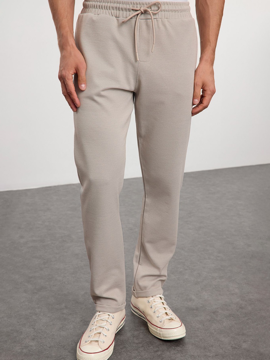 

Trendyol Men Joggers Trousers, Na