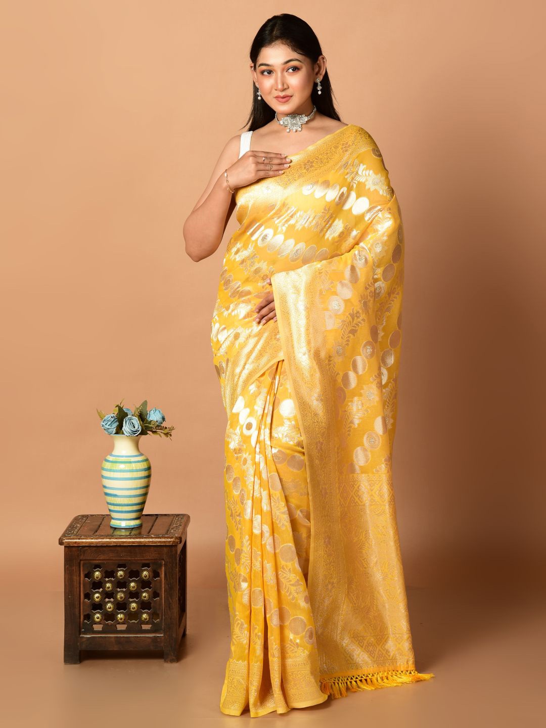 

Laa Calcutta Woven Design Zari Organza Banarasi Saree, Yellow