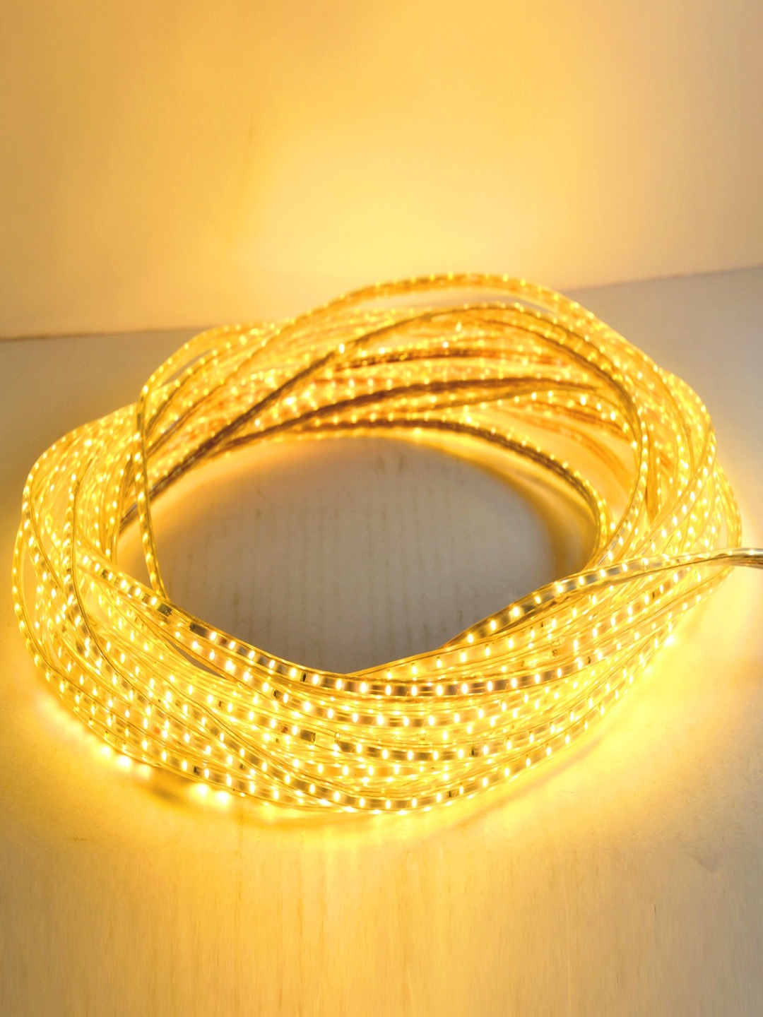 

SPARK WORLD Yellow Rope Neon LED String Lights