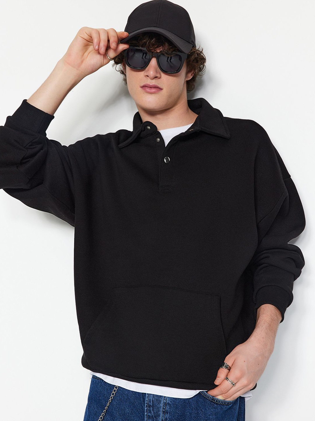

Trendyol Men Sweatshirt, Na