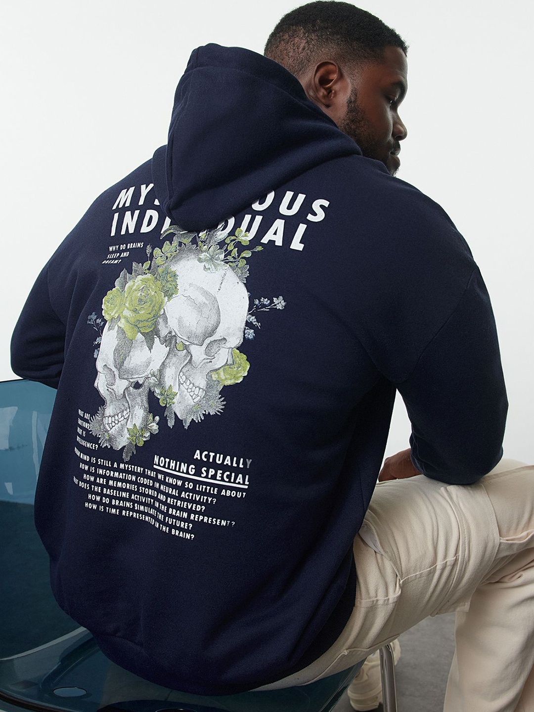 

Trendyol Men Printed Sweatshirt, Na