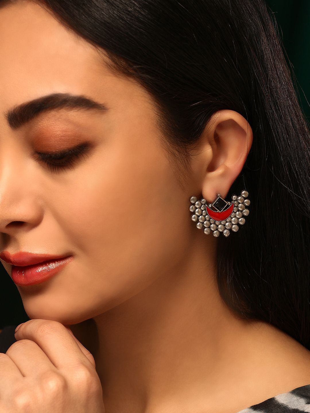 

Priyaasi Silver Plated Artificial Stones Studded Oxidised Contemporary Kemp Studs Earrings