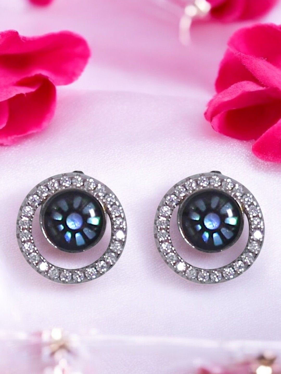 

Taraash 925 Sterling Silver Cubic Zirconia Studded Circular Studs