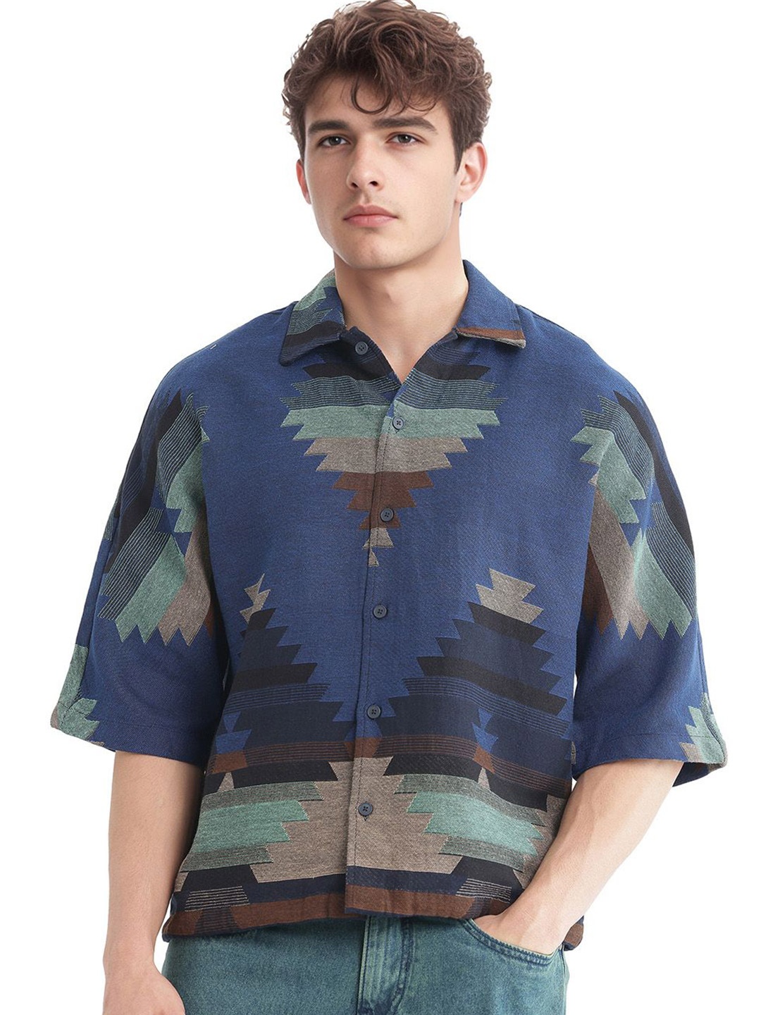 

RARE RABBIT Men Comfort Boxy Fit Spread Collar Geometric Printed Cotton Casual Shirt, Navy blue