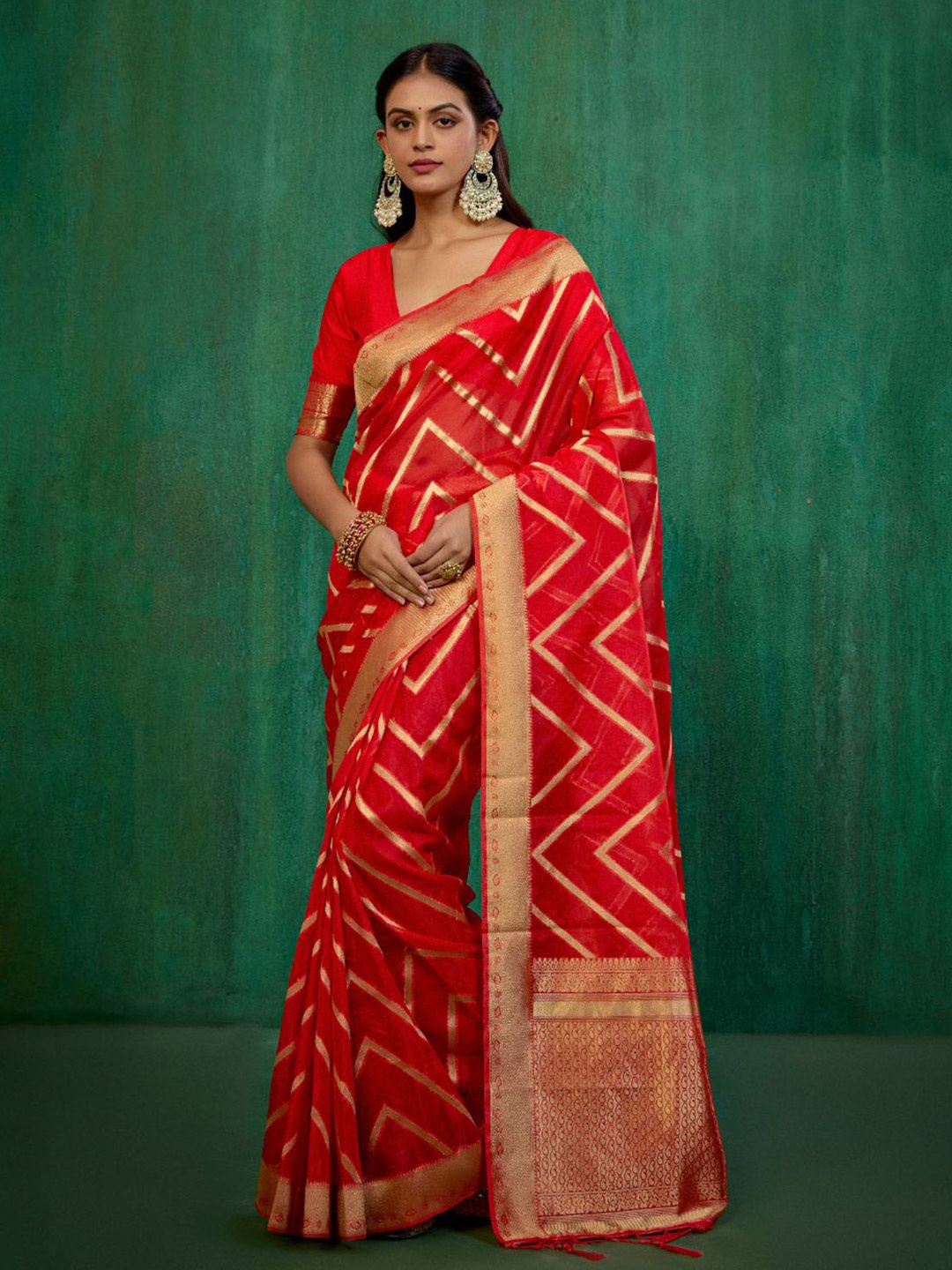 

TIRA Woven Design Zari Organza Ready to Wear Saree, Red