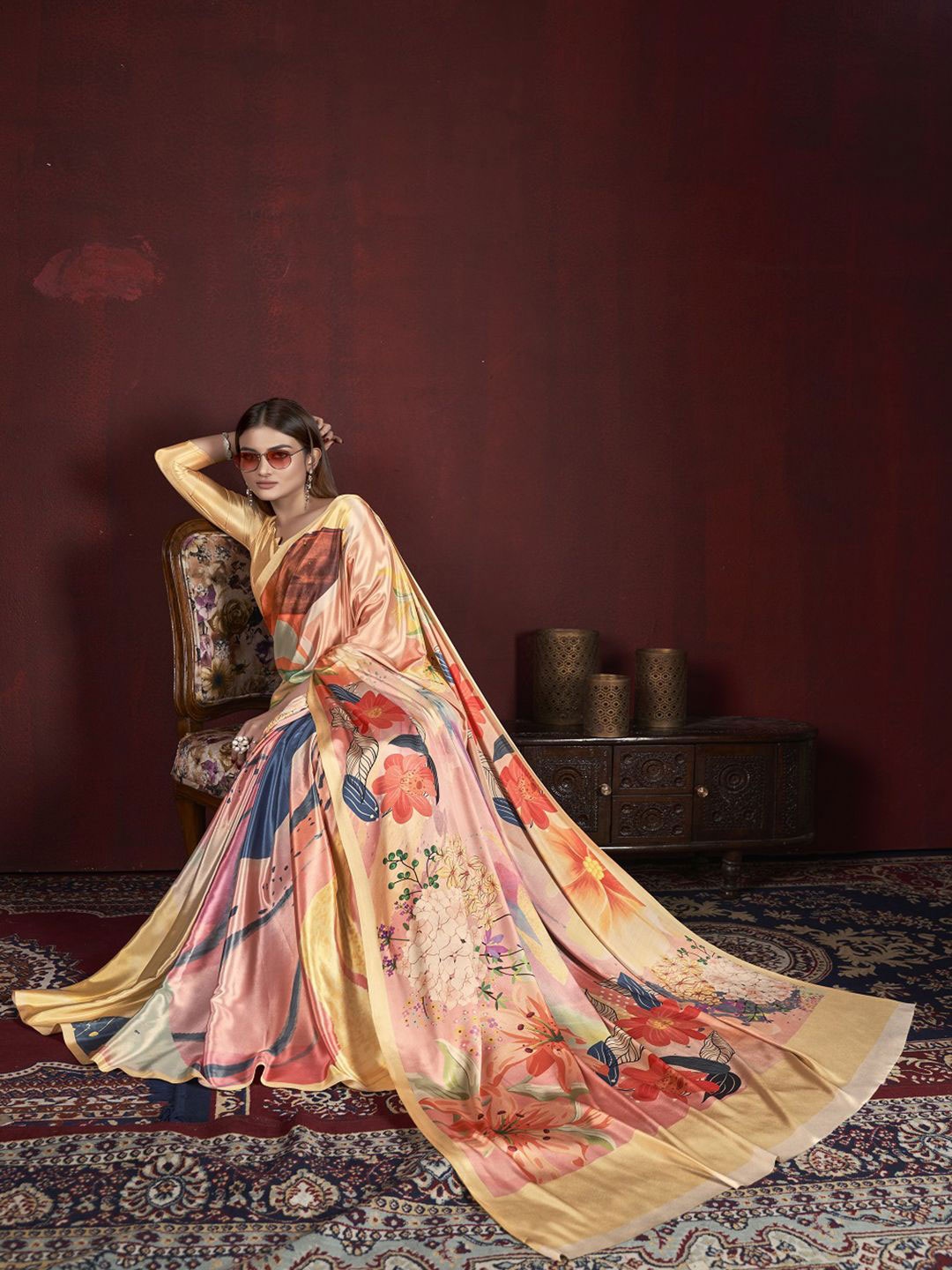 

Krimmple Floral Mysore Silk Saree, Peach