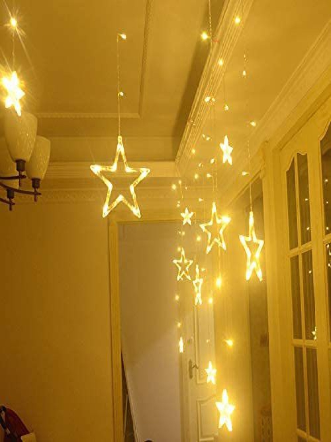 

SPARK WORLD 136 Yellow Star Shaped LED String Lights