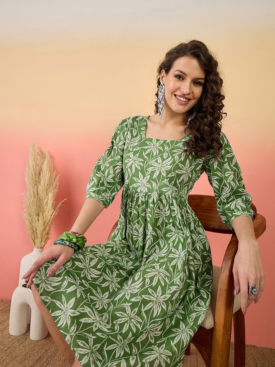 

Sangria Women Printed Pure Cotton Fit & Flare Above Knee Dress, Green