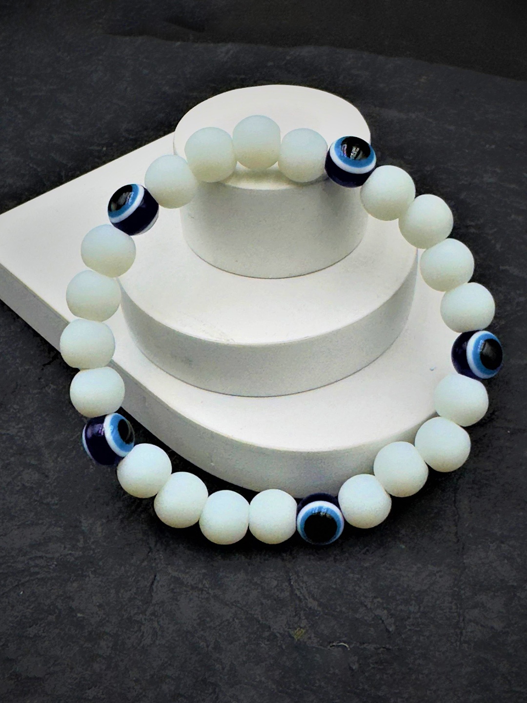

AKLINA Artificial Beaded Elasticated Bracelet, White