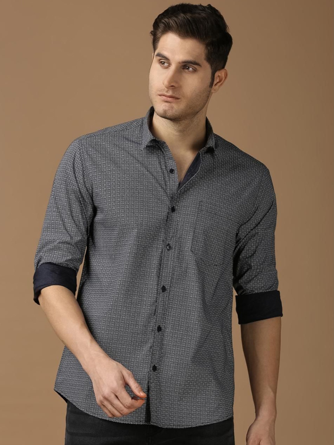 

SNX Men Spread Collar Floral Printed Cotton Casual Shirt, Black