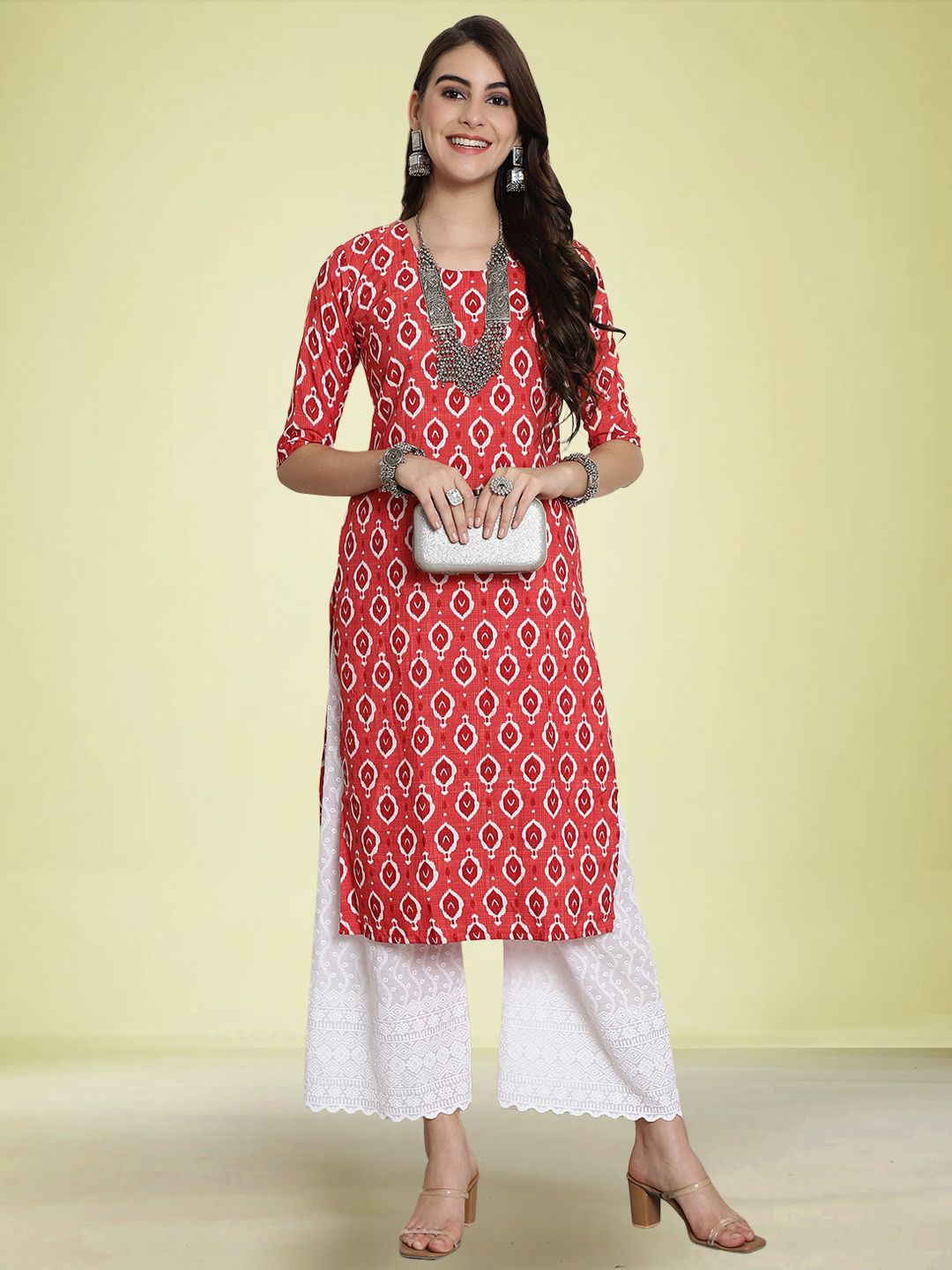 

Moda Rapido Floral Printed Round Neck Straight Kurta, Red