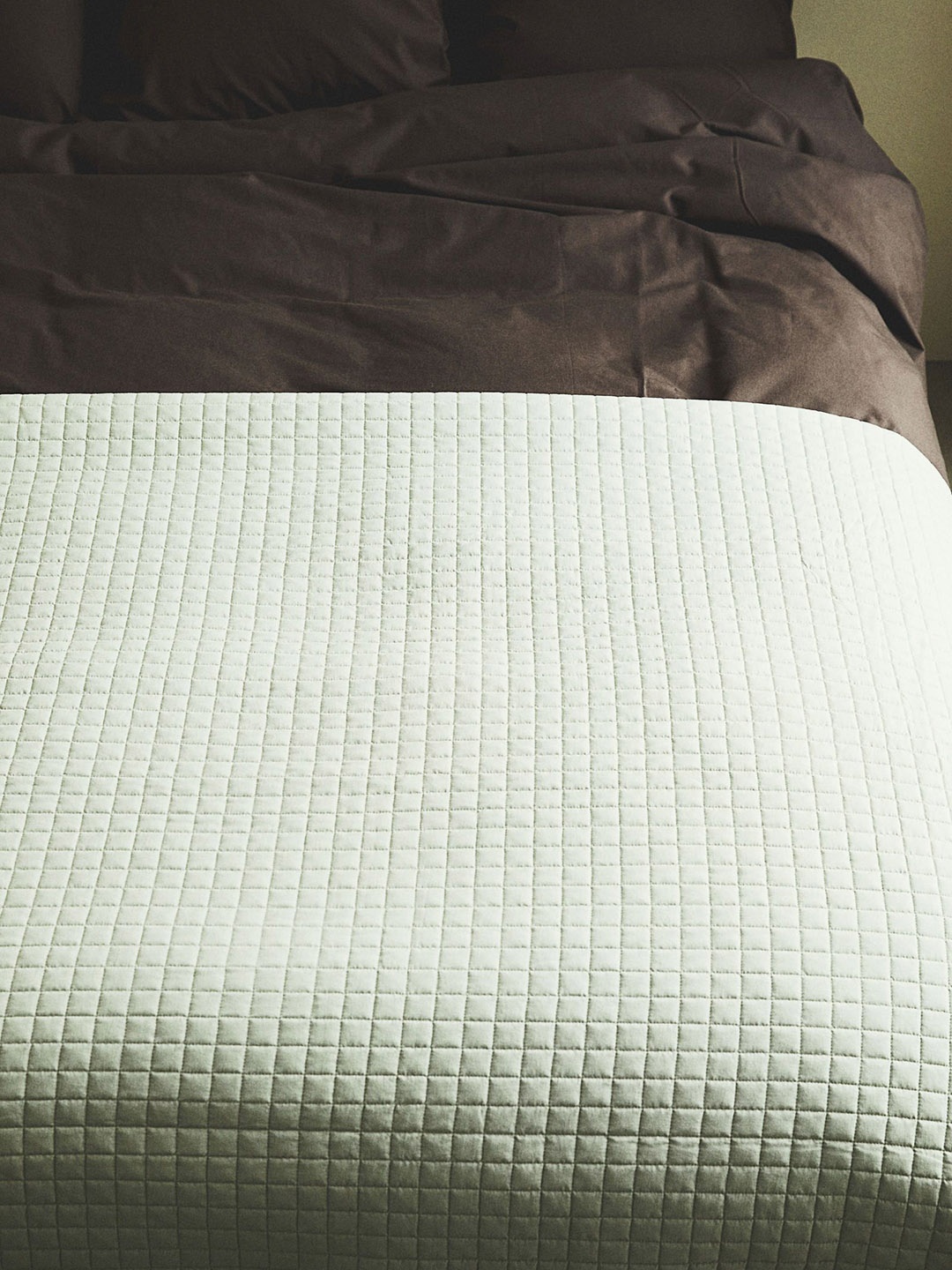 

H&M Green Quilted Bedspread