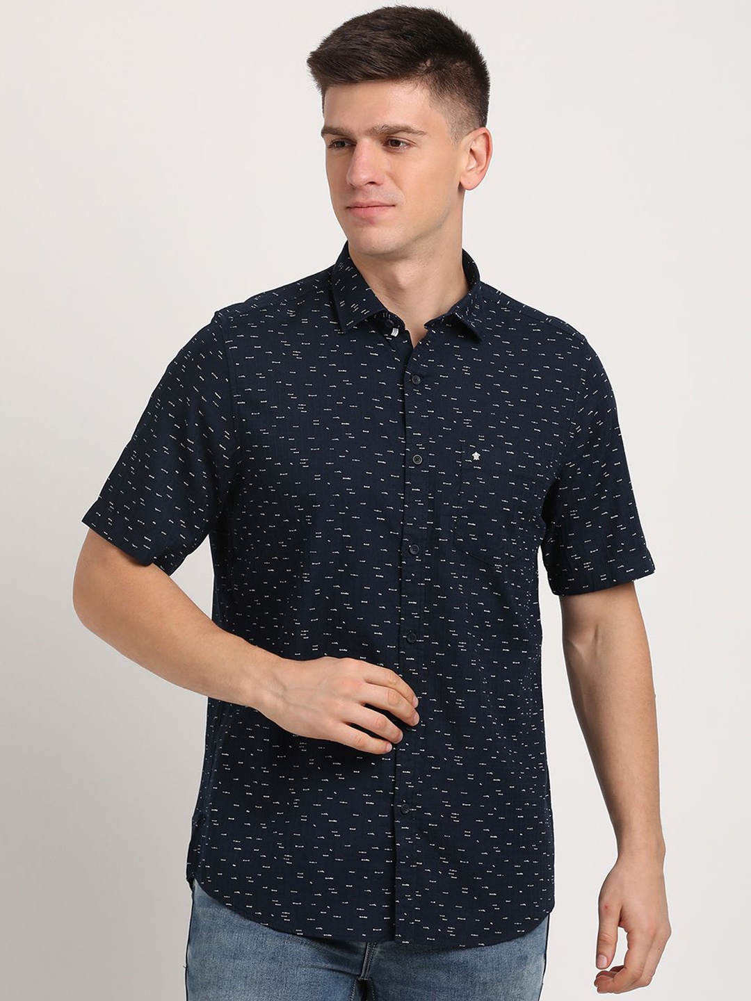 

Turtle Men Relaxed Fit Spread Collar Micro Ditsy Printed Cotton Casual Shirt, Navy blue