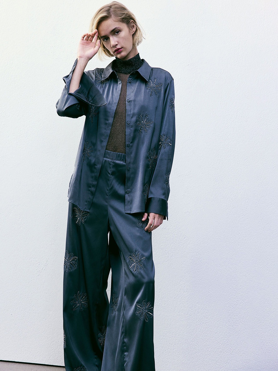 

H&M Embroidered Trousers, Grey