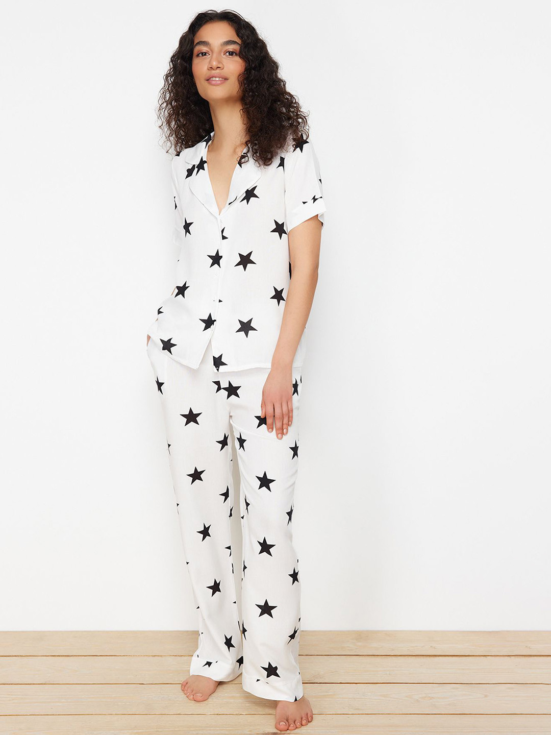 

Trendyol Women Printed Night suit, White