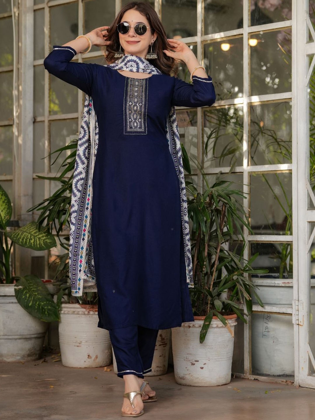 

KALINI Floral Yoke Design Sequinned Kurta With Trousers And Dupatta, Navy blue