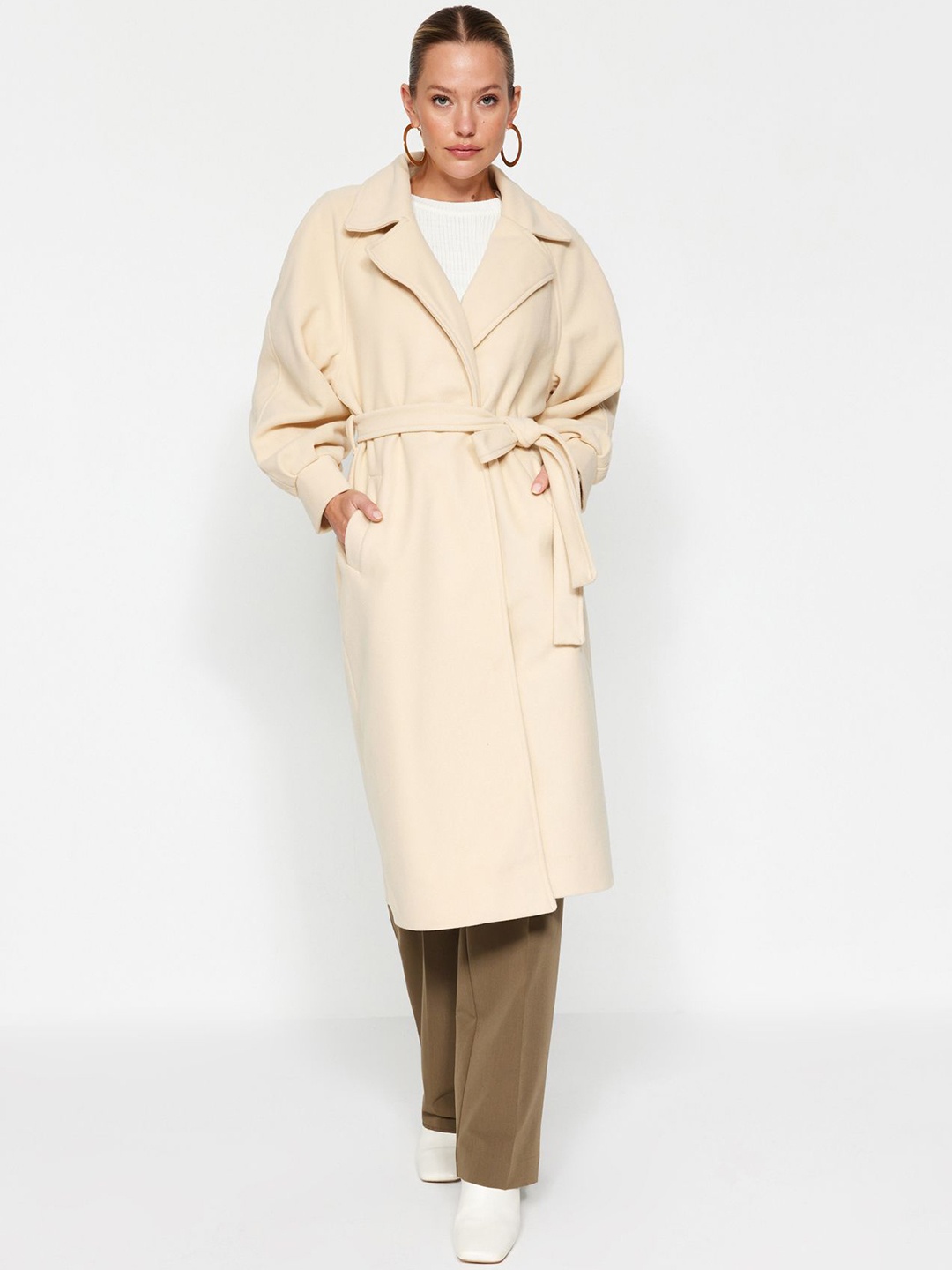

Trendyol Women Single-Breasted Notched Lapel Collar Overcoat, Cream