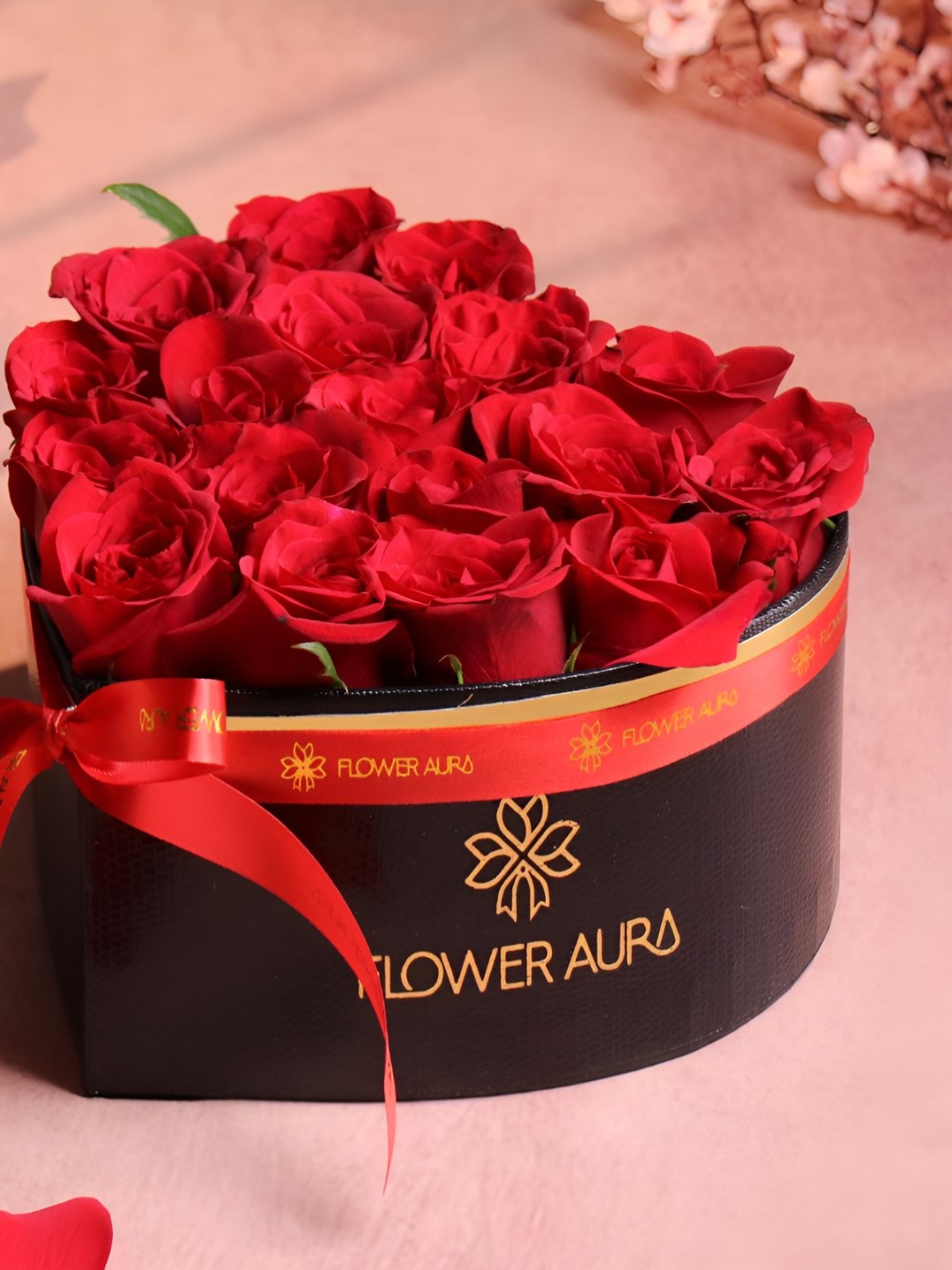 

Floweraura Red & Black 18 Pieces Roses Fresh Live Flower Bouquet