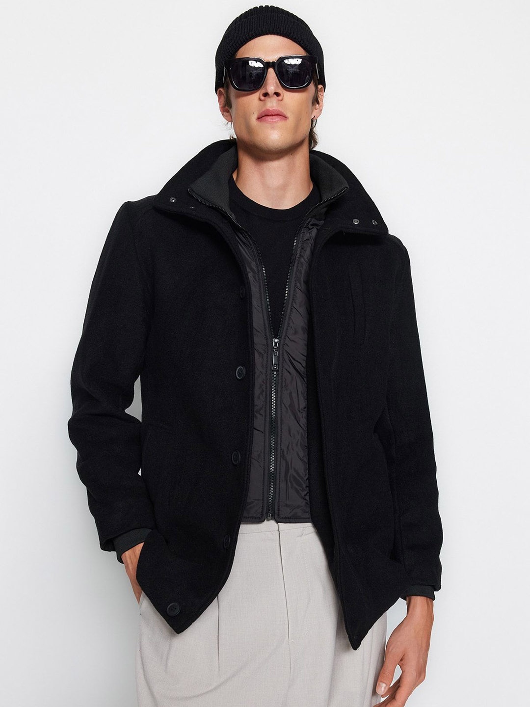 

Trendyol Men Mock Collar Regular Fit Long Sleeves single-breasted Overcoat, Black