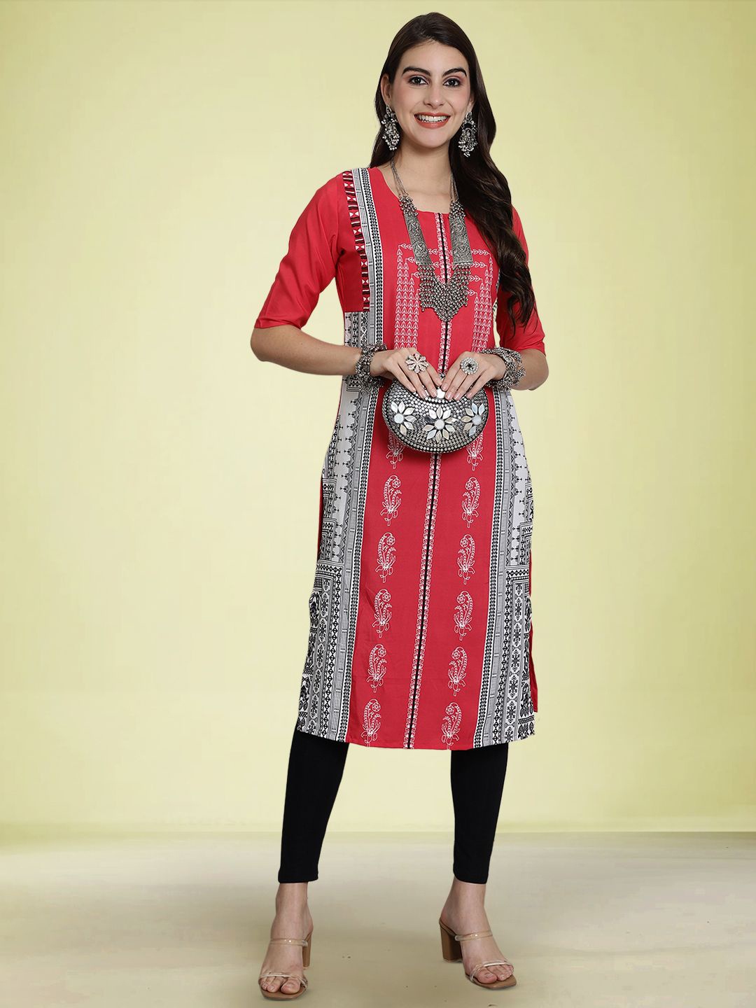 

Moda Rapido Ethnic Motifs Printed Straight Kurta, Pink