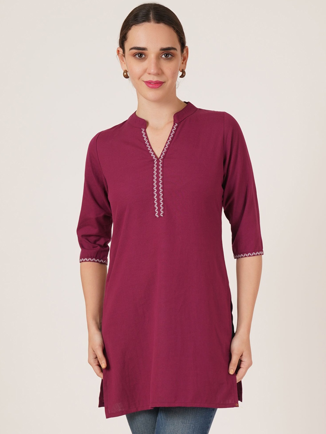 

Brownverse Mandarin Collar Thread Work Pure Cotton Straight Kurti, Maroon