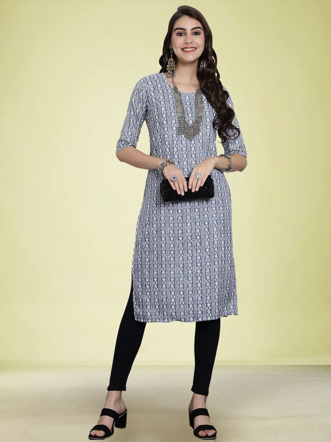 

Moda Rapido Women Printed Straight Kurta, Blue
