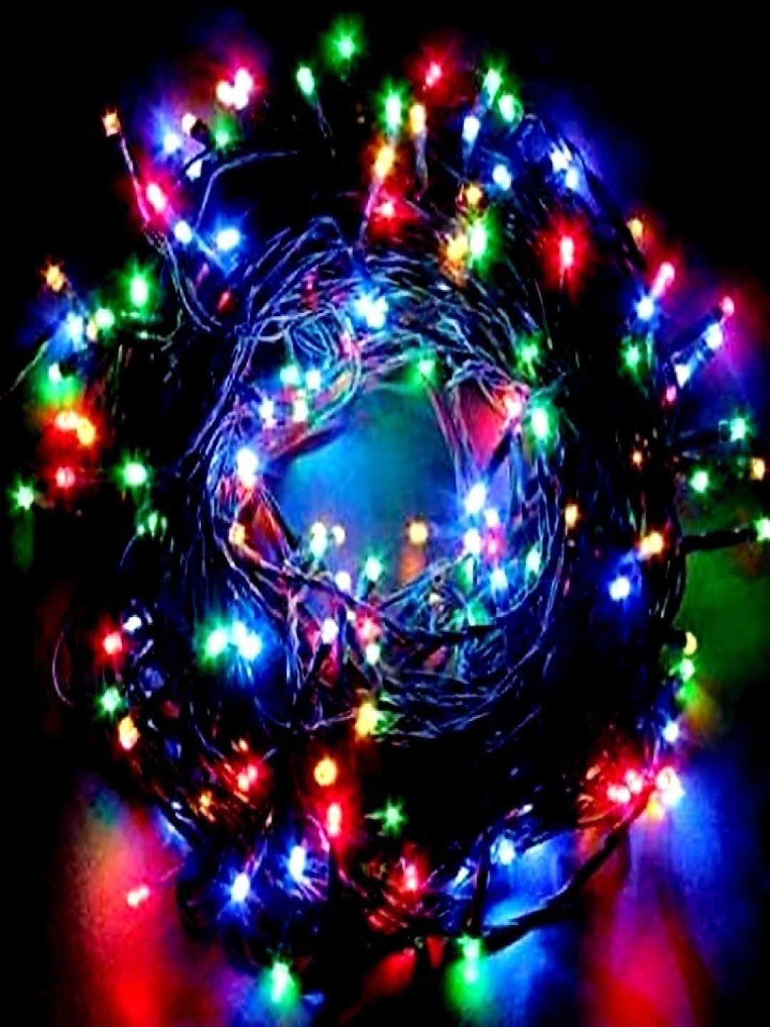 

SPARK WORLD Red & Green Rice Shaped Bulb String Lights
