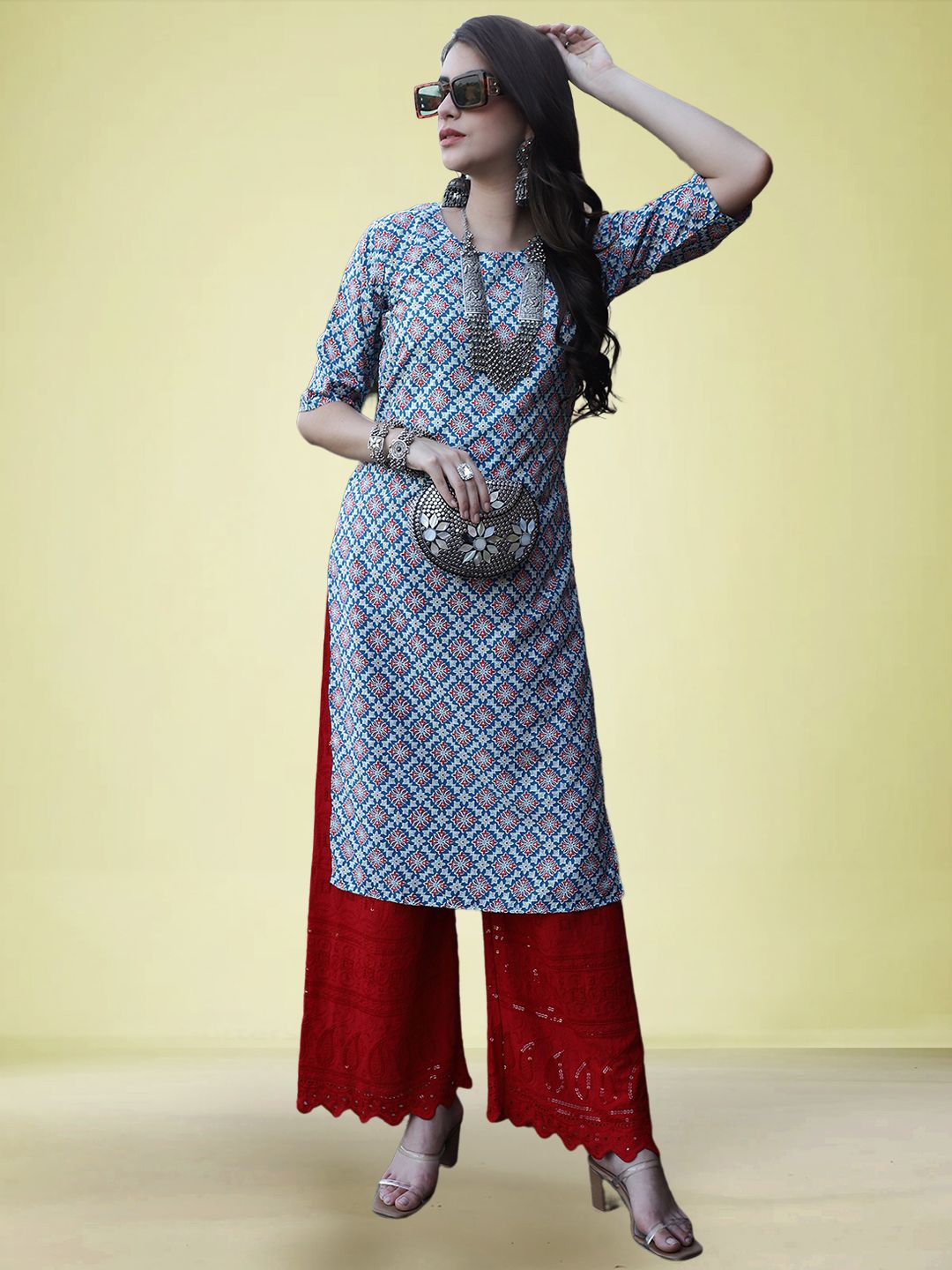 

Moda Rapido Ethnic Motifs Printed Round Neck Straight Kurta, Blue