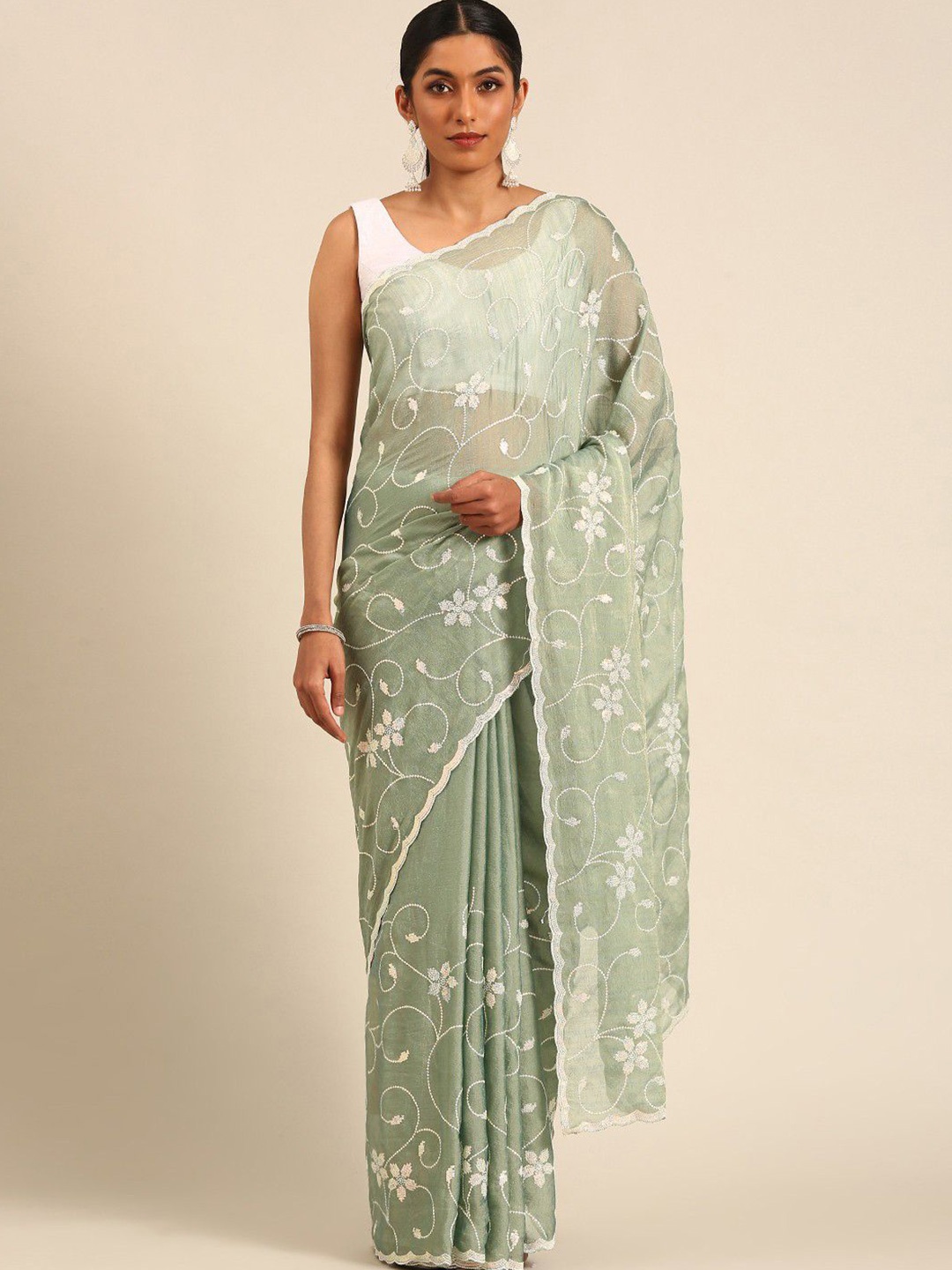 

Panzora Floral Embroidered Saree With Sequinned, Green