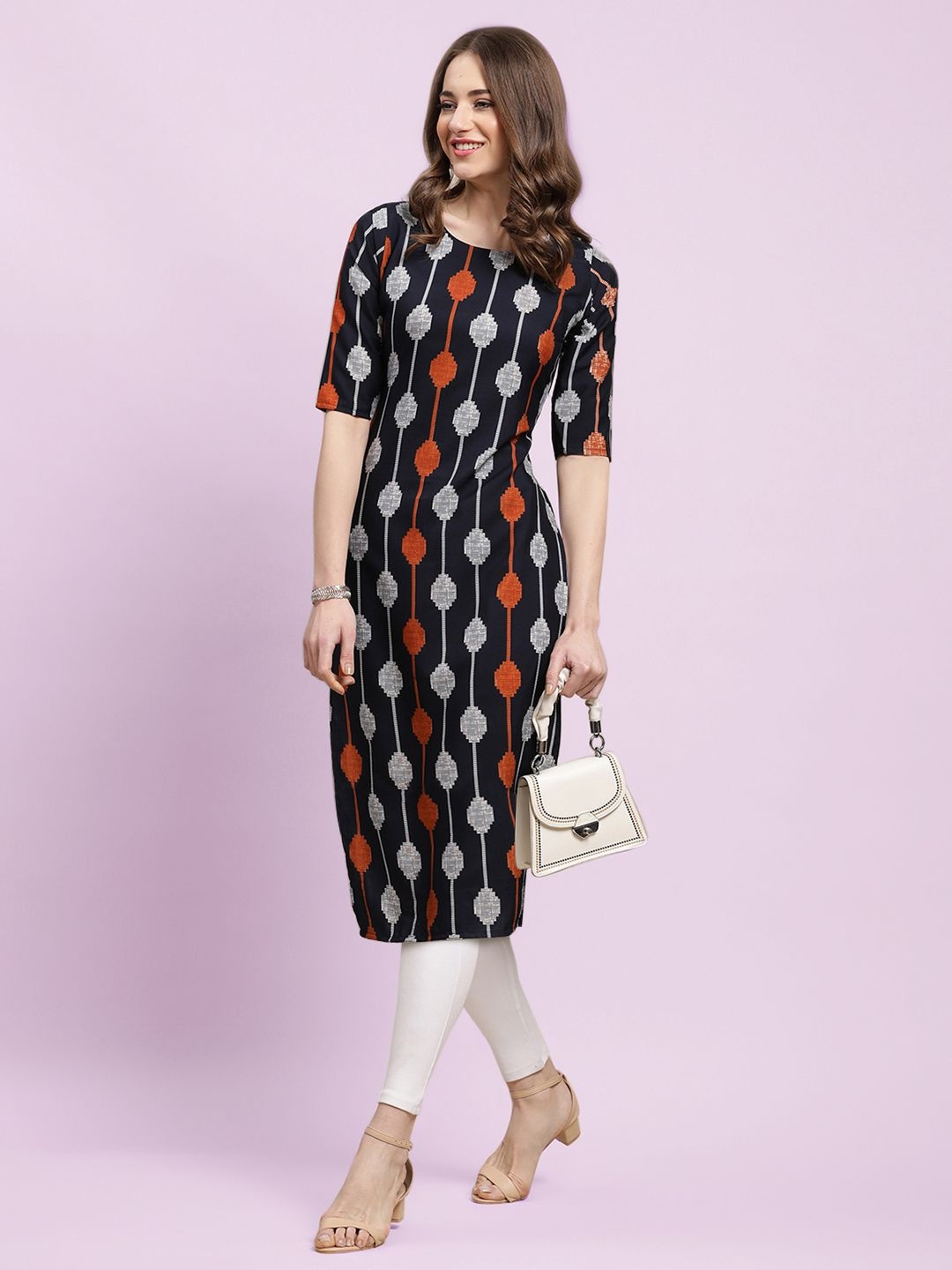 

Moda Rapido Geometric Printed Round Neck Straight Kurta, Black