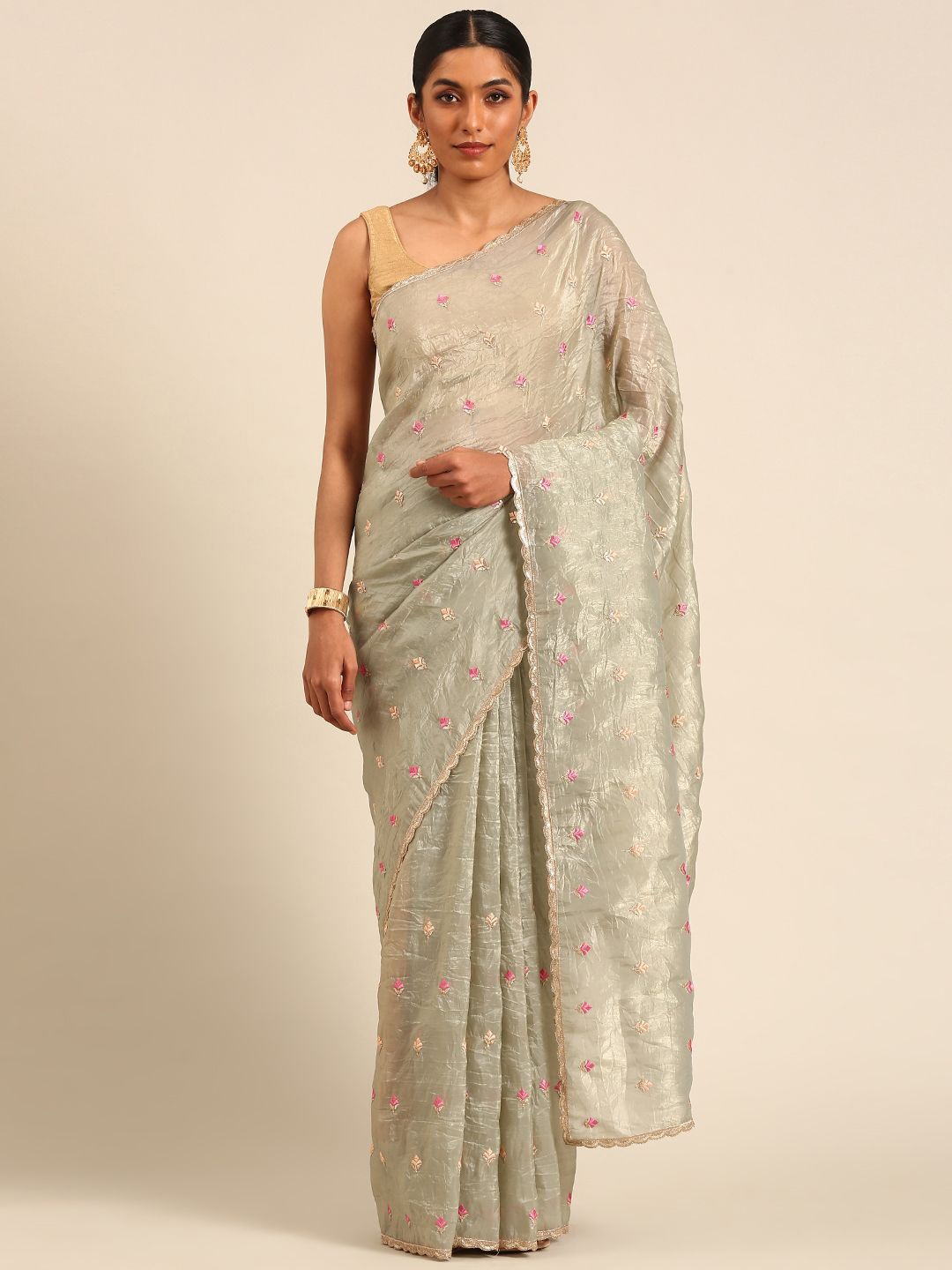 

Panzora Floral Embroidered Sequinned Tissue Saree, Green