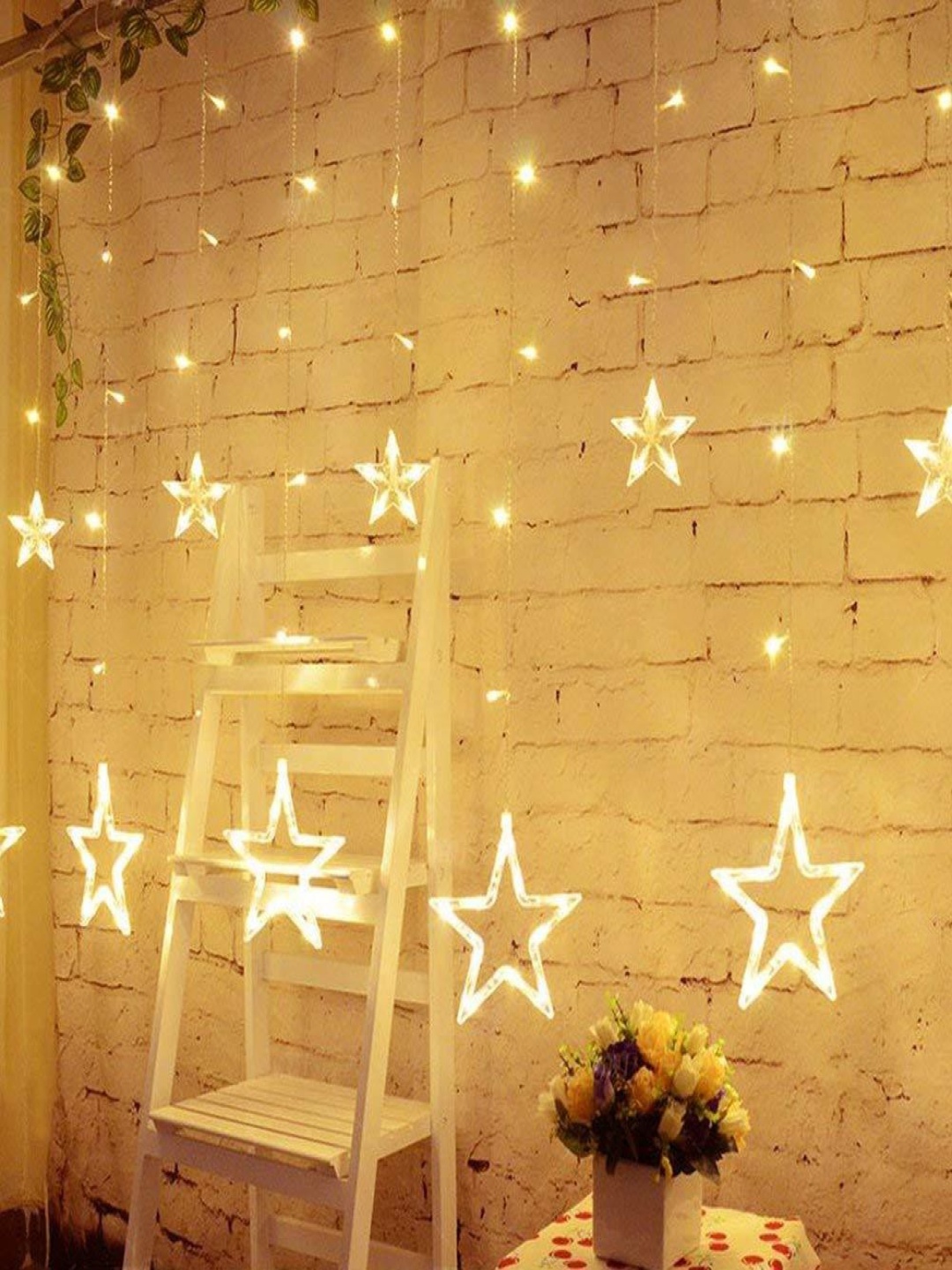 

SPARK WORLD 138 Yellow Star Shaped LED String Lights