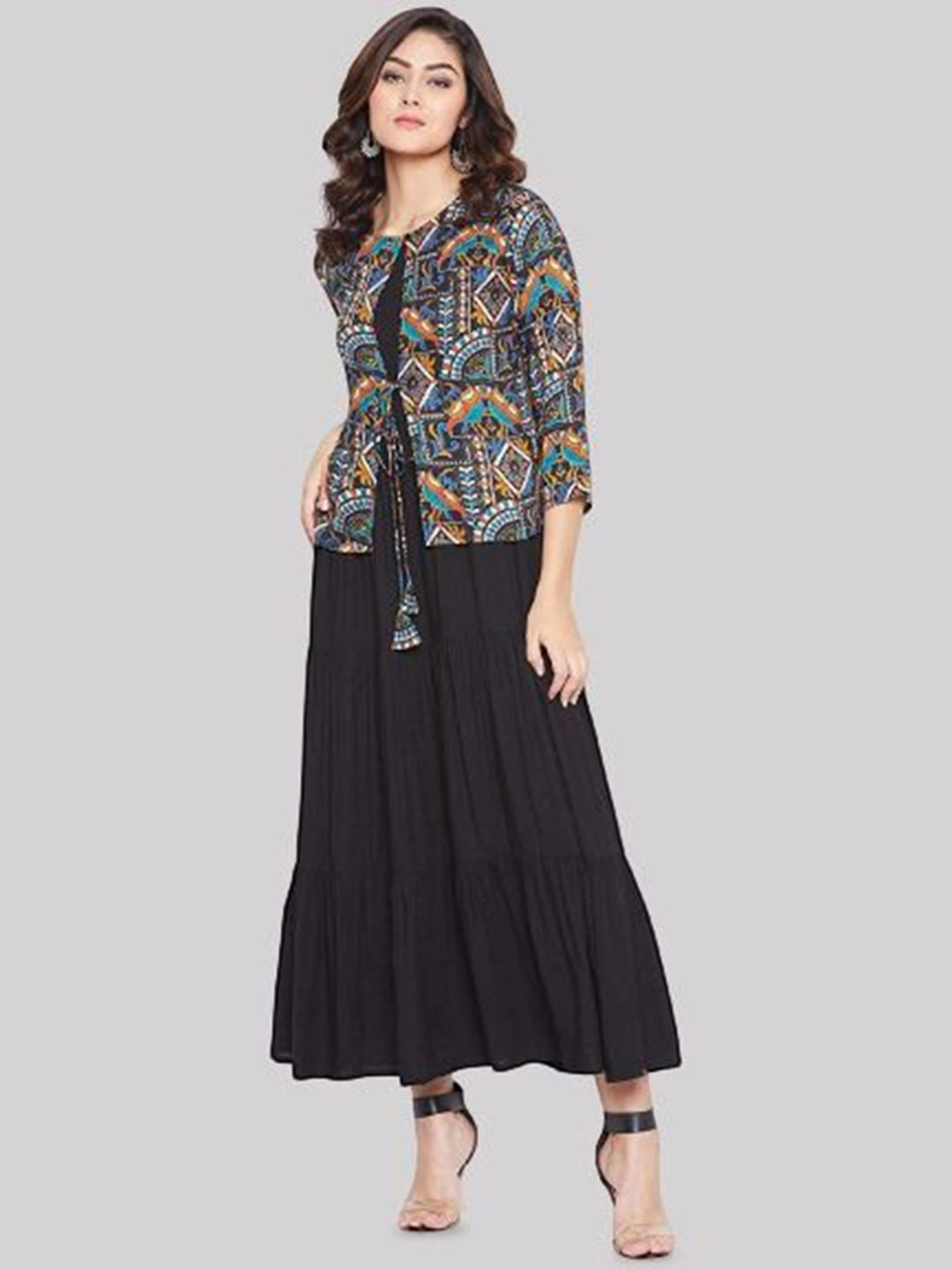 

FNOCKS Ethnic Motifs Printed Cotton Sleeveless Kurta With Jacket, Black
