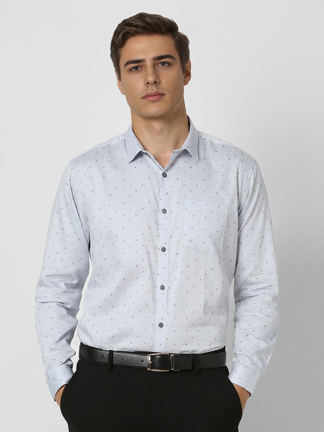 

V Dot Men Slim Fit Spread Collar Floral Printed Cotton Formal Shirt, Blue