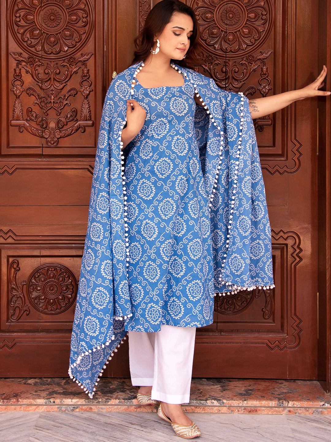 

Pomcha Ethnic Motifs Printed Pure Cotton Straight Kurta with Palazzos & Dupatta, Blue