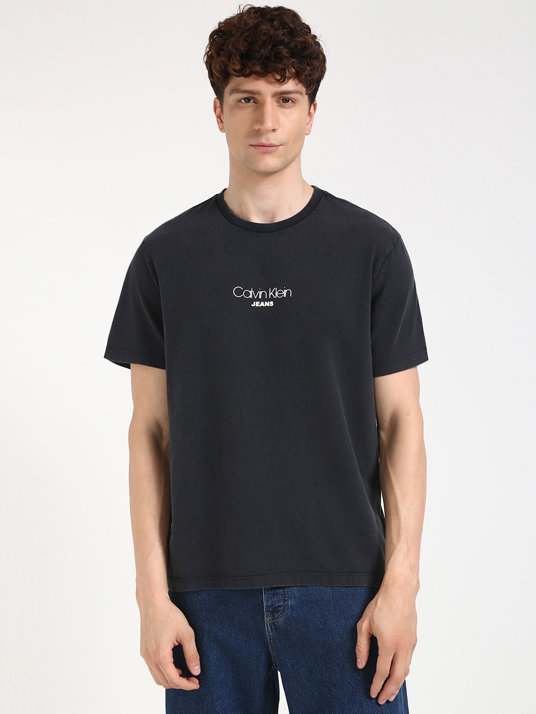 

Calvin Klein Jeans Men Typography Applique T-shirt, Blue