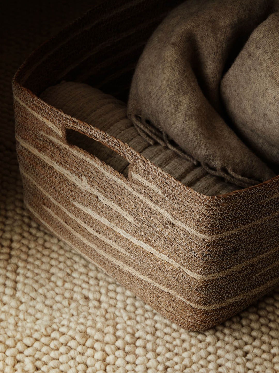 

H&M Beige Large Handmade Seagrass Storage Basket