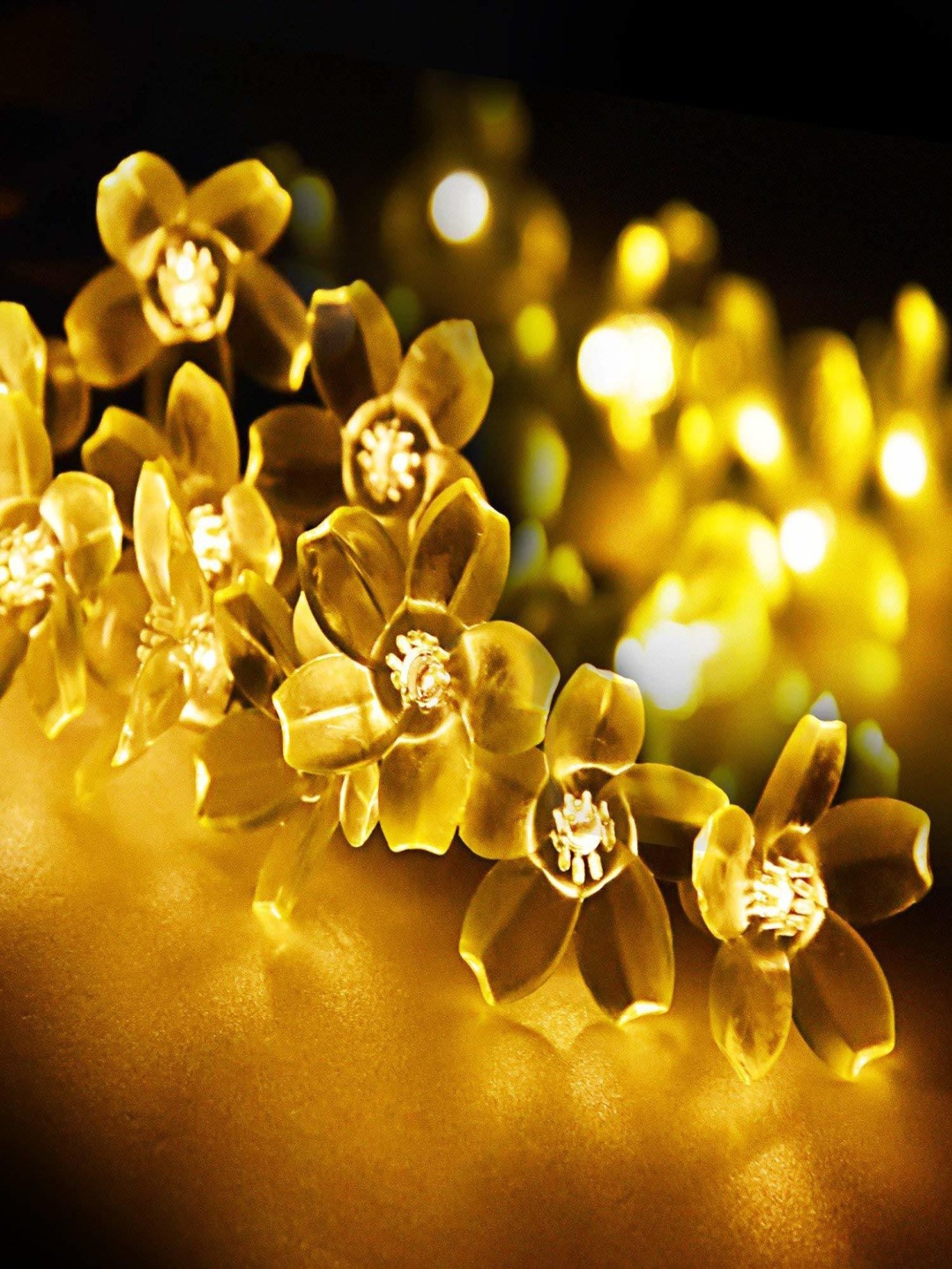 

SPARK WORLD Yellow Blossom Flower Shape LED Fairy String Lights