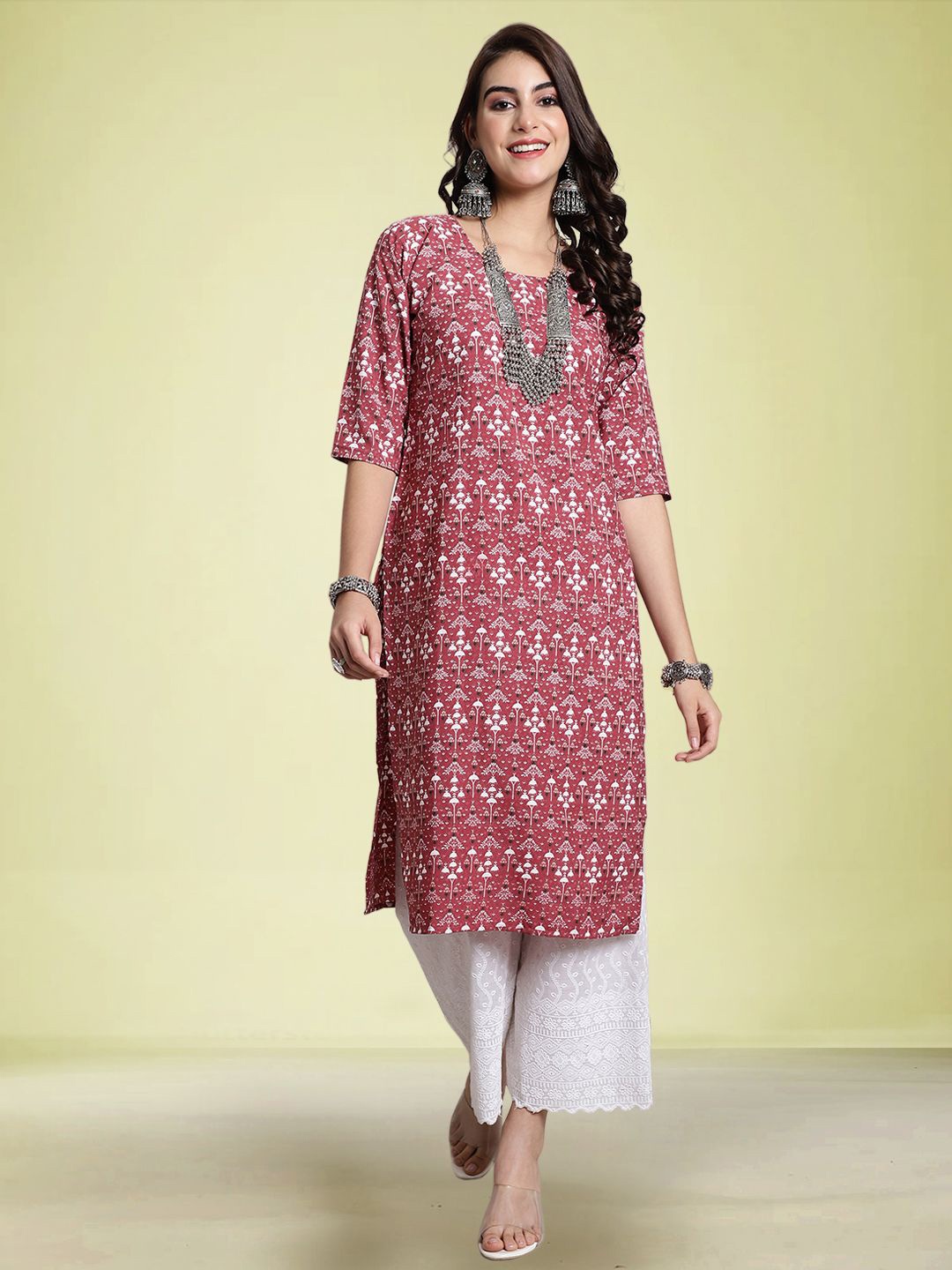 

Moda Rapido Floral Printed Round Neck Straight Kurta, Pink