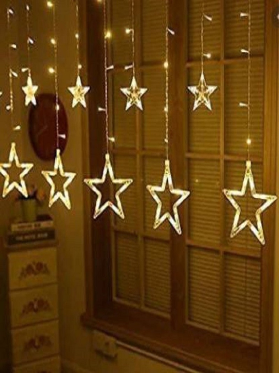 

SPARK WORLD Yellow Star-Shaped String Lights